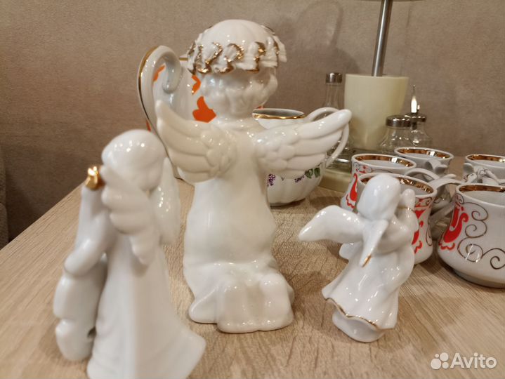Статуэтка ангел фарфор
