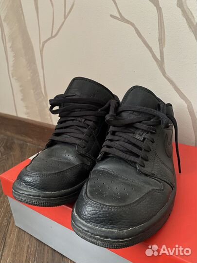 Кросовки nike aur jordan 42 р