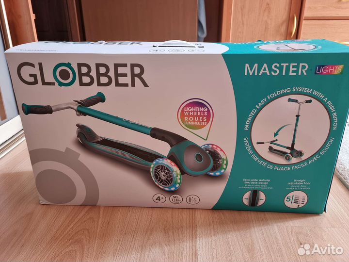 Самокат трехколесный globber