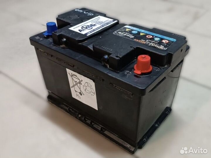 Б/У Аккумулятор для авто Akom 70Ah обратная п