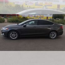 Ford Fusion (North America) 1.5 AT, 2020, 69 000 км, с пробегом, цена 1 490 000 руб.