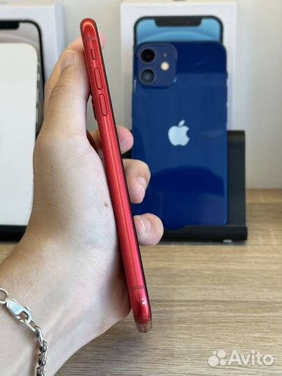 iPhone 11 128gb красный