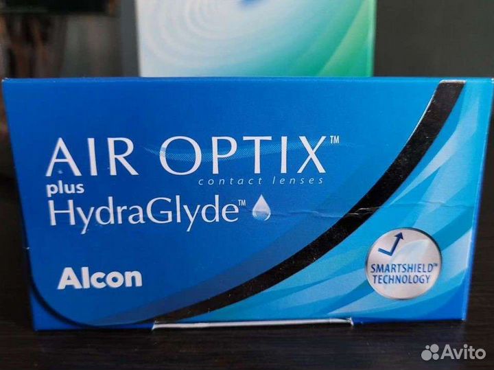 Линзы контактные -3,25 Air optix Hydra Glyde