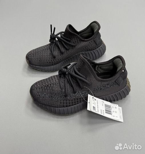 Кроссовки Adidas Yeezy Boost 350 V2 Размер 36-41