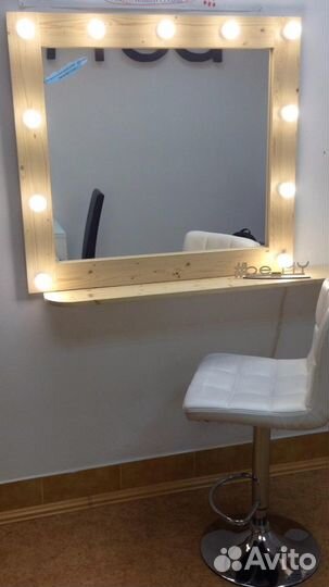 Рабочее место бровиста, лэшмейкера, визажиста