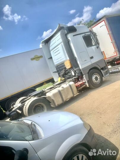 Аккуумулятор на мерседес Actros