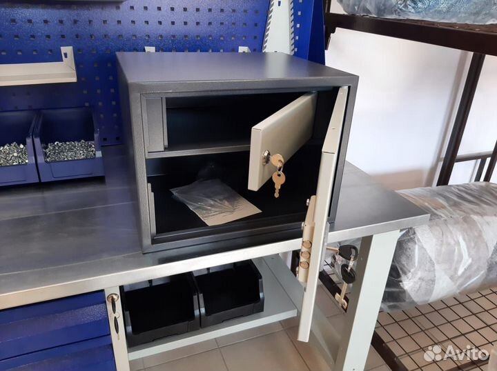 Бухгалтерский шкаф aiko SL-32Т