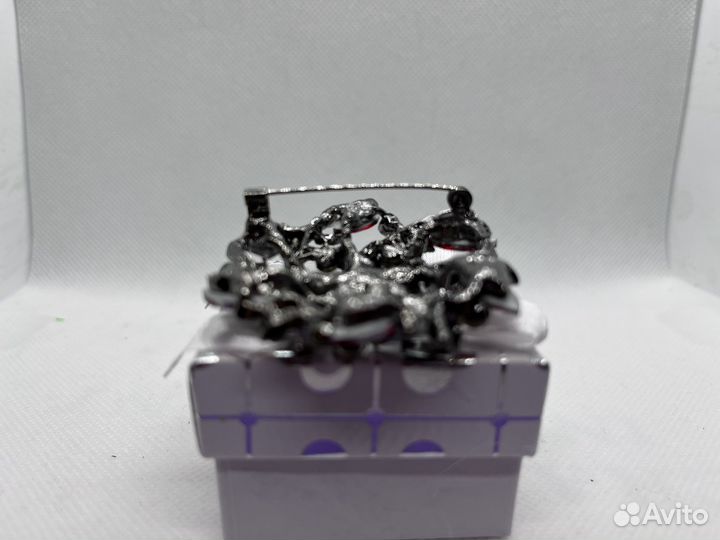 Брошь Цветок нарядная гранат 4,5 см