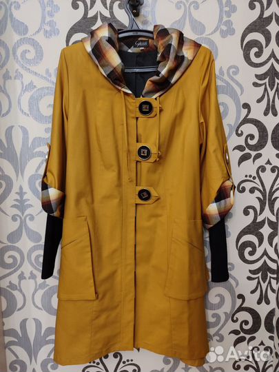 Плащ женский (размер 48-50)