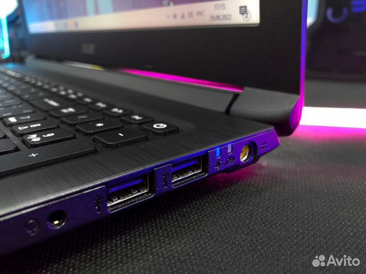 Ноутбук Acer Radeon + SSD + Ryzen