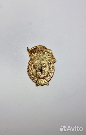 Знаки гвардия СССР лот