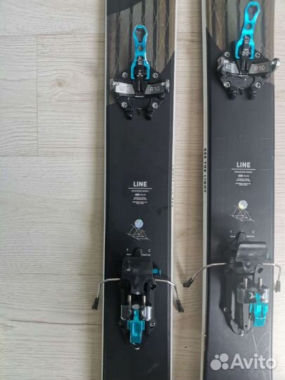 Горные лыжи line vision 108 + atk raider r10