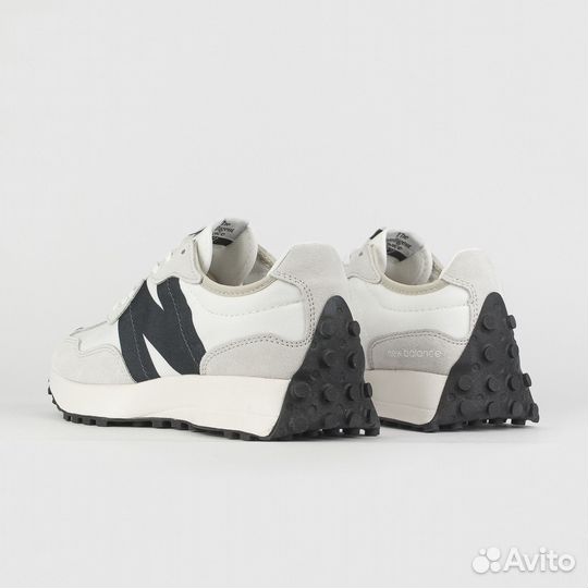 Кроссовки New Balance 327 L.Grey / Black Ftwr