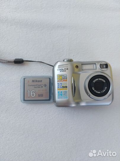 Nikon Coolpix 3100