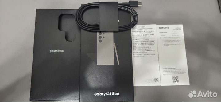 Samsung Galaxy S24 Ultra, 12/256 ГБ