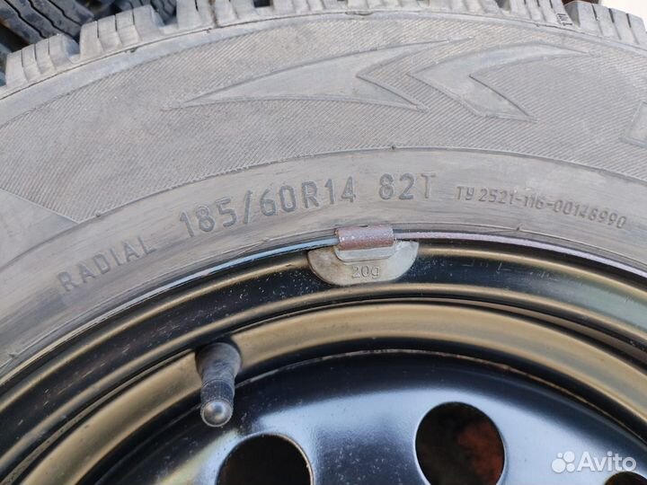 Зимние шипованные колеса r14 с дисками и колпаками