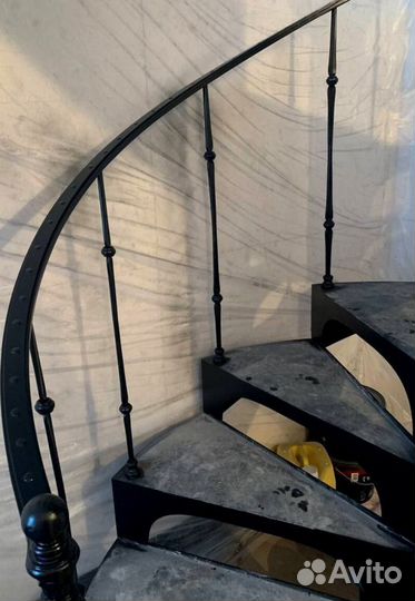 Лестница уличная