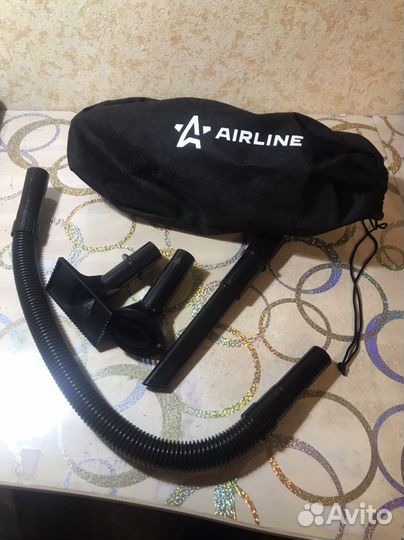 Автомобильный пылесос