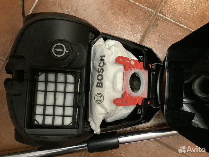 Пылесос bosch-практически новый