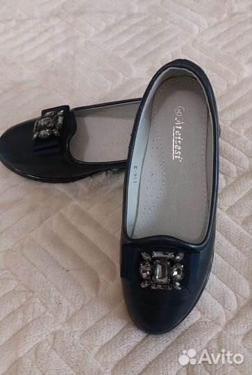 Школьные туфли-лодочки. Для сменки