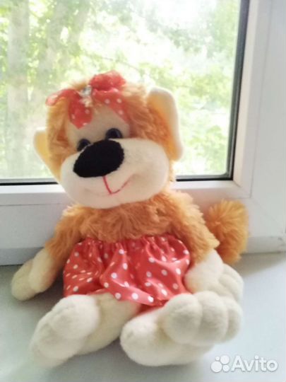 Обезьянка очень мягкая, нежная