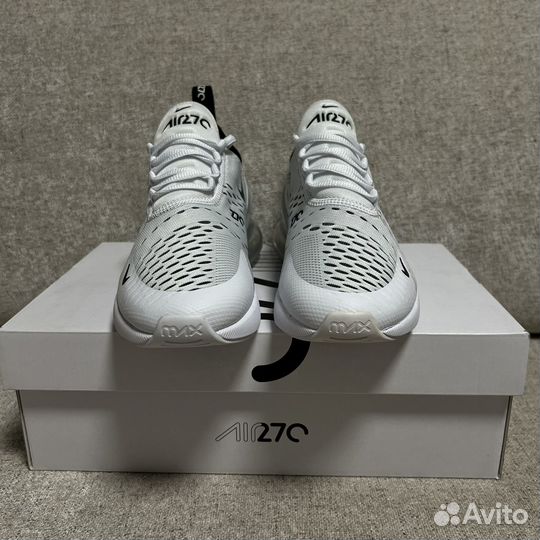 Кроссовки Nike Air Max 270 Новые 6,5US