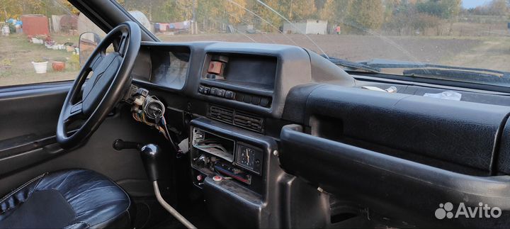 УАЗ 2360 2.7 МТ, 2004, 150 000 км