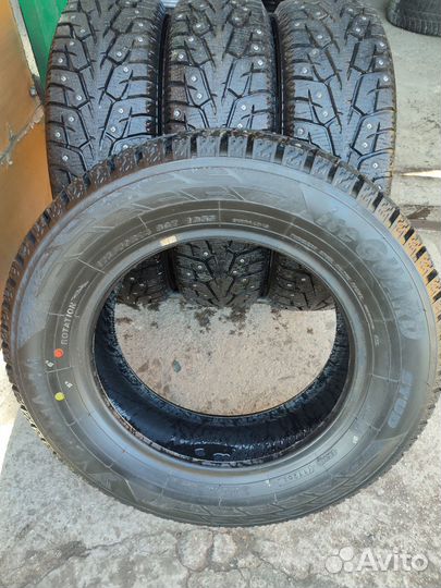 Yokohama Ice Guard Stud IG55 175/70 R14