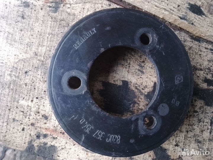 Шкив помпы m9r nissan primastar 2,0