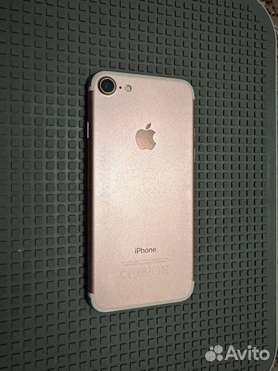 iPhone 7, 128 ГБ