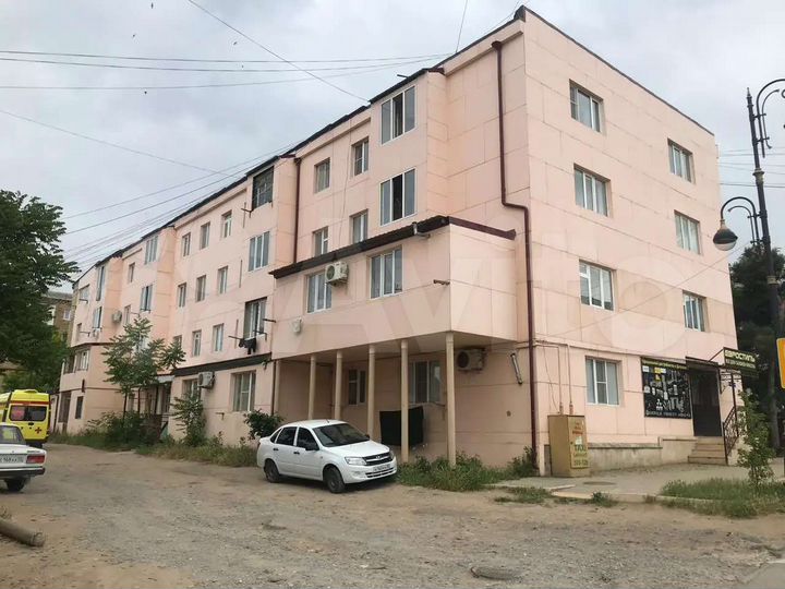 2-к. квартира, 43 м², 2/4 эт.