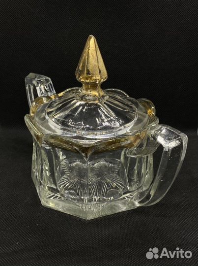 Сахарница. Чайница. Мальцов. исз. Старинное стекло