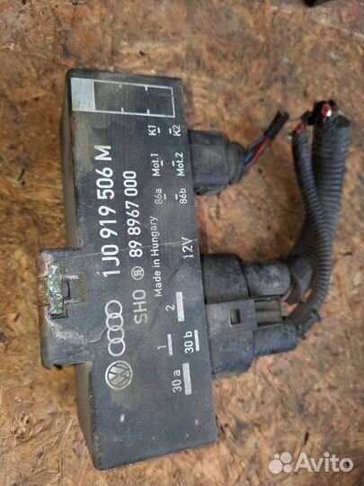 Реле электровентилятора Volkswagen Polo 4 2005