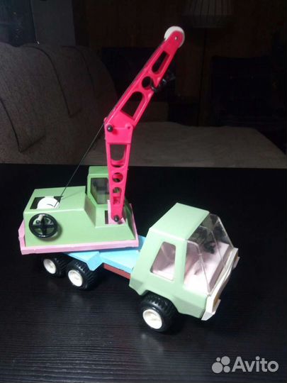 Автокран с поворотной платформой. Винтаж СССР