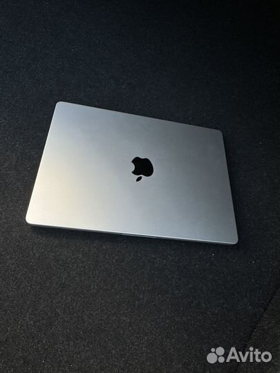 Apple MacBook Pro 14 m3 pro 18/512