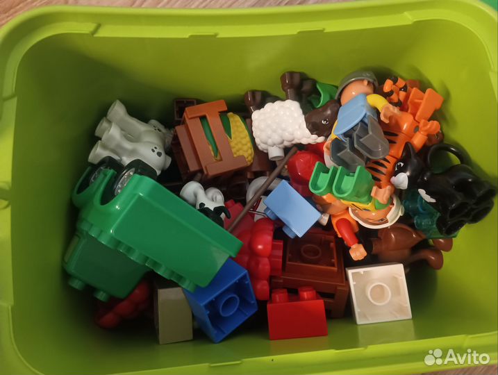 Lego duplo коробками