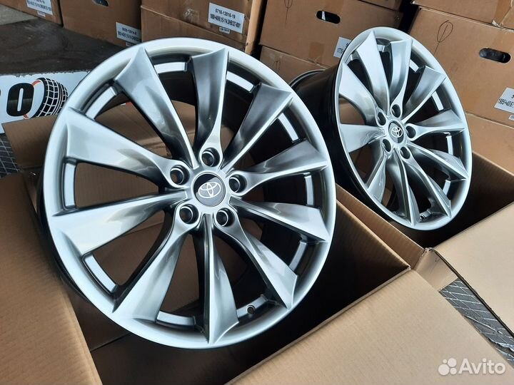 5х114,3 R 18 новые диски Flow Forged арт 120-8001