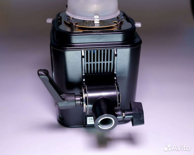 Моноблок Einstein 640