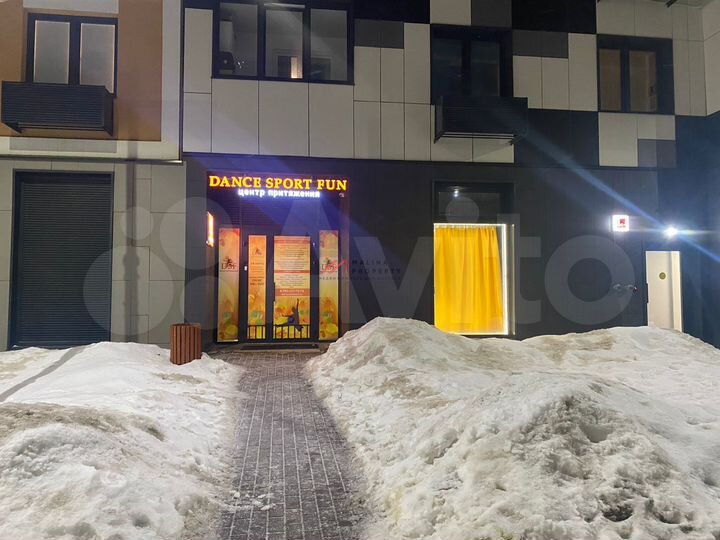 Продам торговое помещение, 156 м²