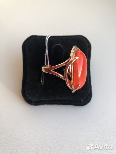 Кольцо. Перстень с Кораллом