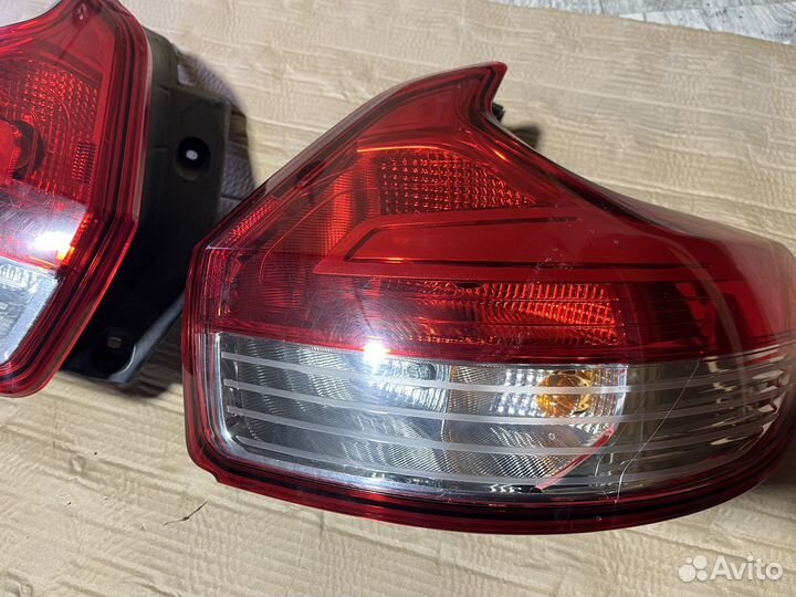 Фонарь правый LADA X Ray