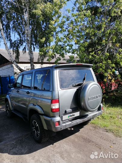 УАЗ Patriot 2.7 МТ, 2011, 92 000 км