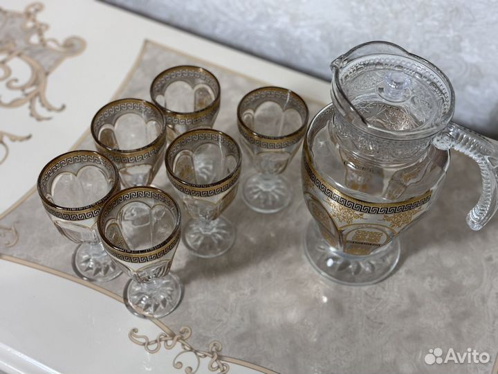 Графин и 6 бокалы одаем 1200