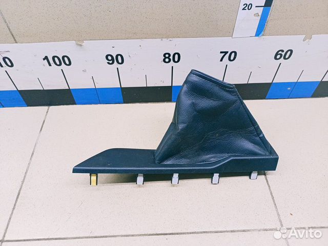 Чехол кулисы RAV 4 2013