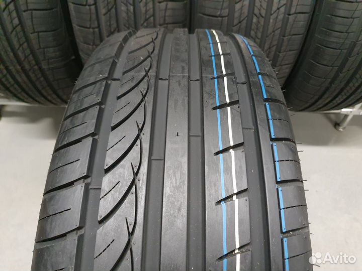 Sunfull Mont-Pro HP881 255/55 R18