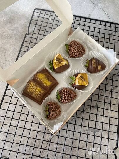 Клубника в шоколаде учителю