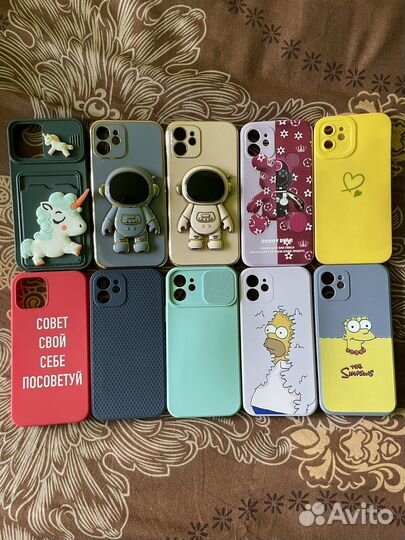 Чехлы на iPhone 12