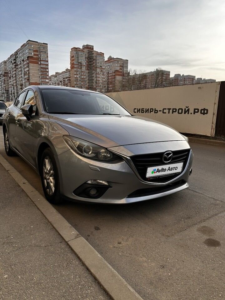 Mazda 3: фото владельца