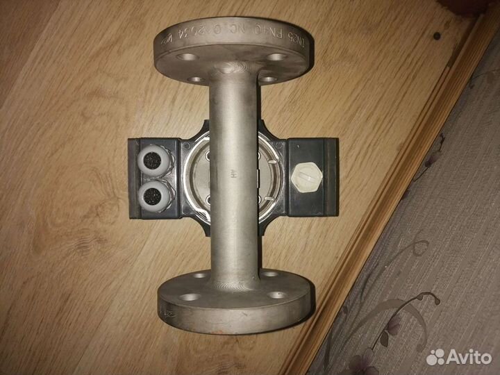 Реле Протока DW182