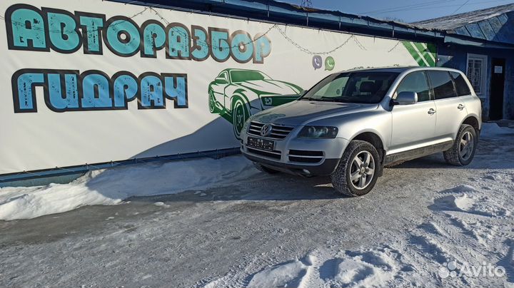 Сигнал звуковой низкий тон Volkswagen Touareg Отличное состояние